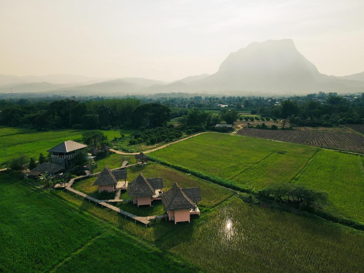 Baan Porhdoi Goidao Vila Chiang Dao Exterior foto